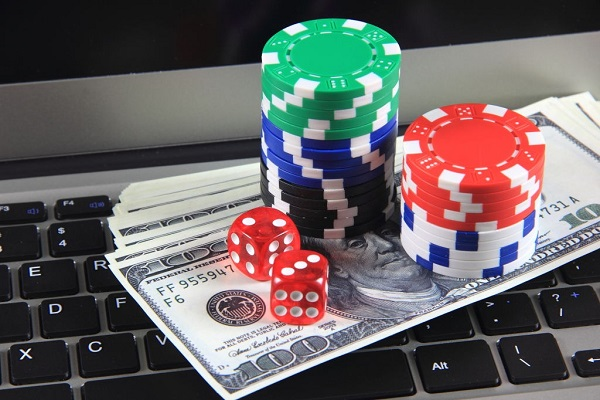 Hướng dẫn cách chơi casino trực tuyến trên điện thoại tại cổng game 789 club